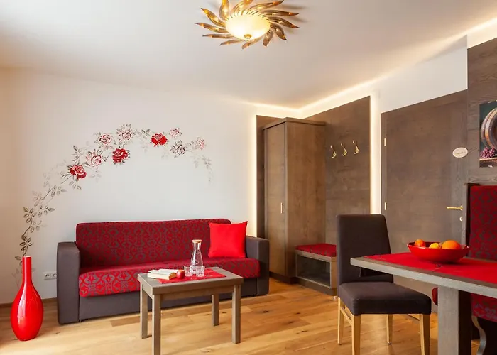 Haus Windhager بيت ضيافة